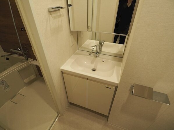 ワンルーフレジデンス上野御徒町の物件内観写真